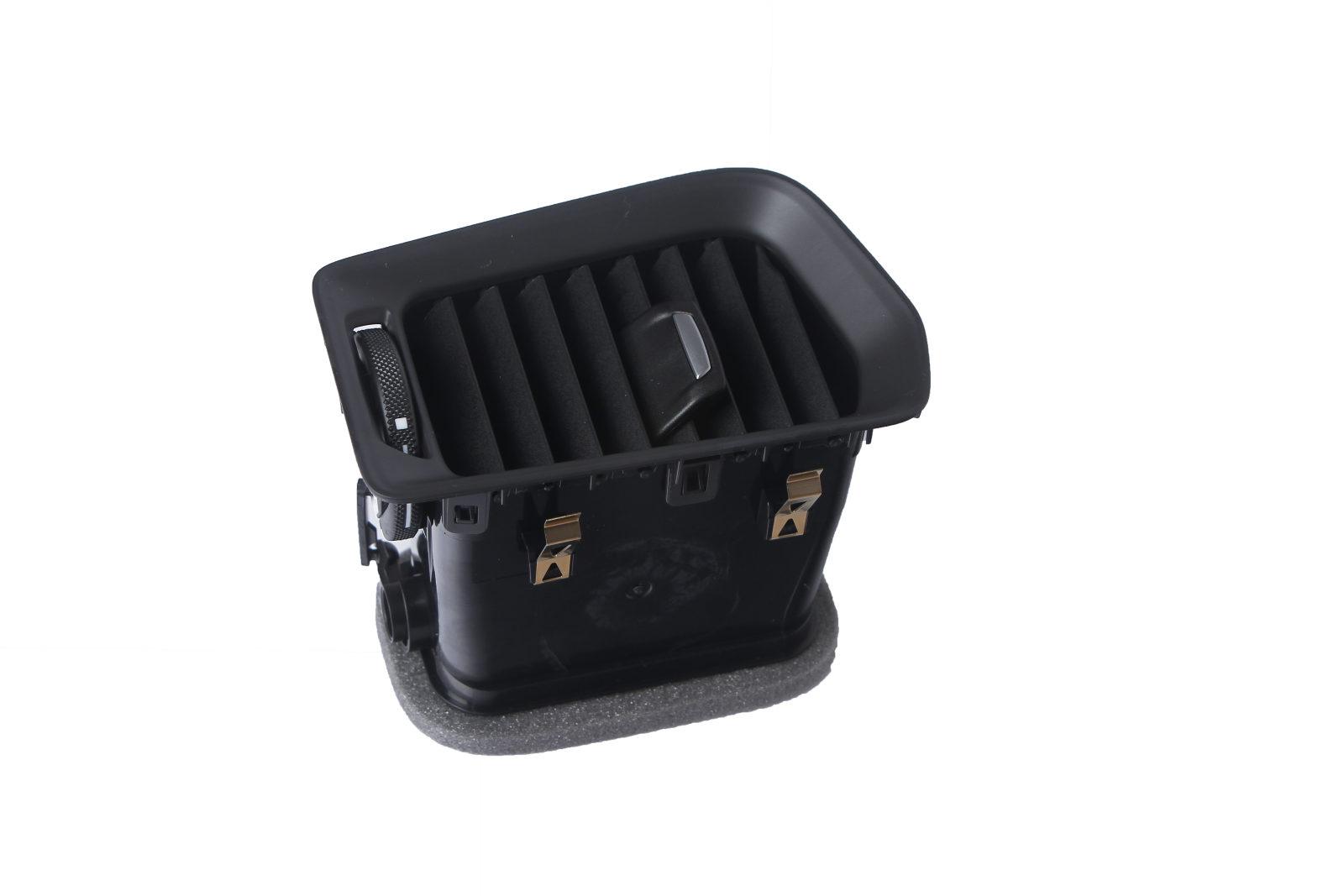 DIFUSOR / SAÍDA DE AR INTERNA DA CABINE LADO DIREITO DO MOTORISTA miniatura 6